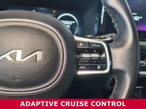 Used 2023 Kia Sorento SX image 12