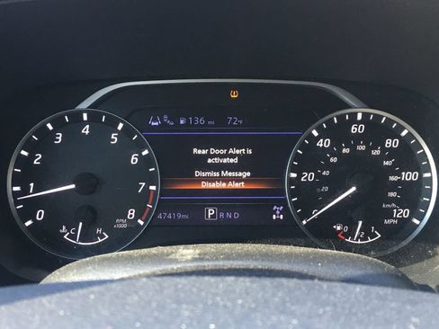 Used 2022 Nissan Frontier S w/ Technology Package AWD/4WD image 2