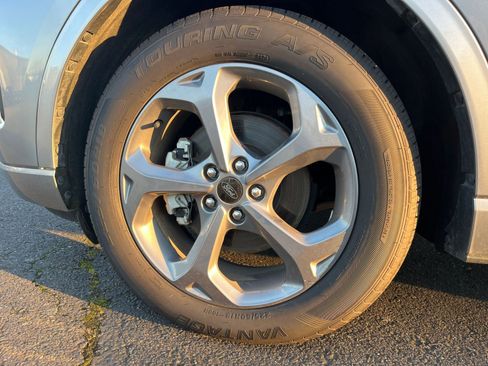 Used 2023 Ford Escape ST-Line image 31