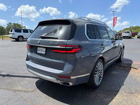 Used 2024 BMW X7 xDrive40i w/ Premium Package AWD/4WD image 6