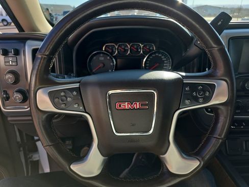 Used 2018 GMC Sierra 1500 SLT AWD/4WD image 19