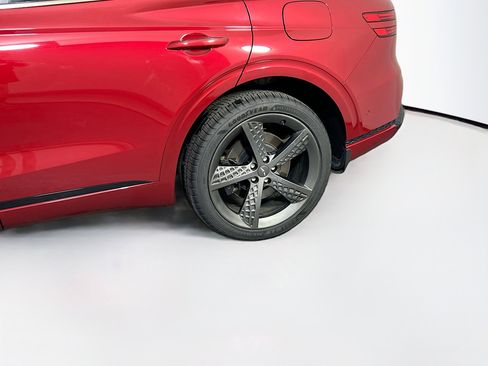 Used 2023 Genesis GV70 2.5T w/ Sport Prestige Package image 31