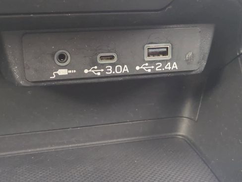 Certified 2024 Subaru Crosstrek 2.0i Premium image 28