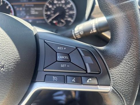 Used 2023 Nissan Altima 2.5 SV FWD image 20