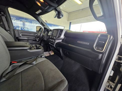 Used 2024 RAM 2500 Big Horn image 24