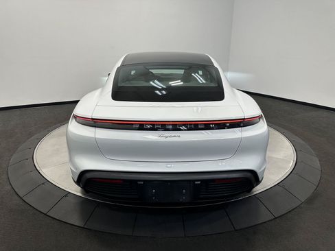 Used 2021 Porsche Taycan RWD image 6