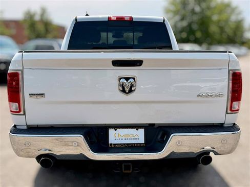 Used 2015 RAM 1500 Laramie w/ Convenience Group AWD/4WD image 6