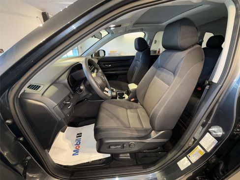 Used 2025 Honda CR-V EX image 13