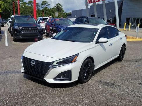 Certified 2025 Nissan Altima 2.5 SV w/ SV Special Edition Package FWD image 5