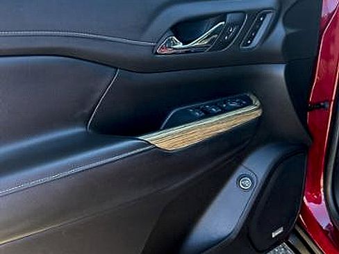 Used 2019 GMC Acadia Denali w/ Technology Package image 11