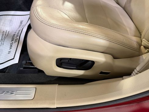 Used 2014 Ford Taurus Limited w/ Equipment Group 301A image 11