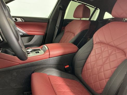 Certified 2025 BMW X6 M60i image 22