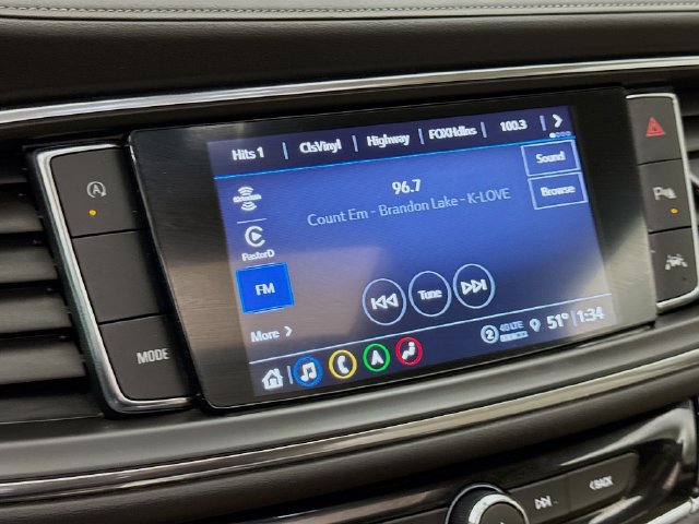 Used 2022 Buick Enclave Avenir w/ Avenir Technology Package FWD image 16