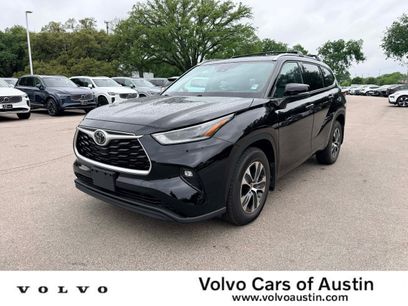 Used 2021 Toyota Highlander XLE