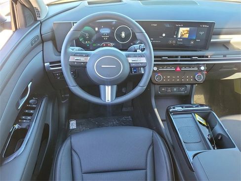 New 2026 Hyundai Tucson Limited image 7