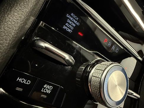 Used 2022 Jeep Grand Cherokee L Overland w/ Advanced Protech Group III image 36