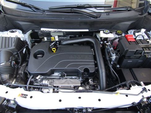 New 2026 Chevrolet Equinox RS image 32