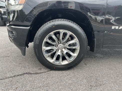 Used 2023 RAM 1500 Laramie AWD/4WD image 12
