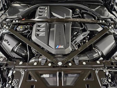 Used 2025 BMW M4 Competition w/ Executive Package image 21