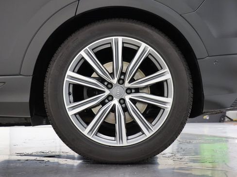 Used 2020 Audi SQ8 Premium Plus image 45
