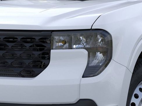 New 2025 Ford Maverick XL w/ Equipment Group 102A image 20