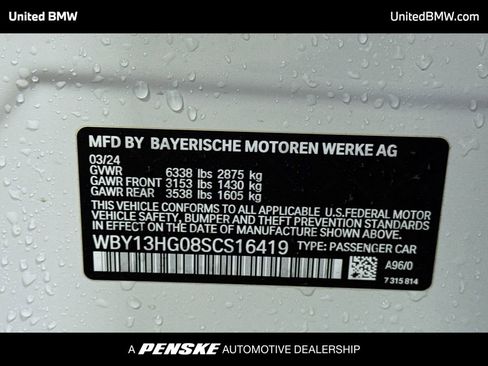 Used 2025 BMW i5 xDrive40 w/ Premium Package image 15