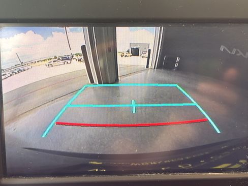 Used 2021 Toyota RAV4 XLE FWD image 29