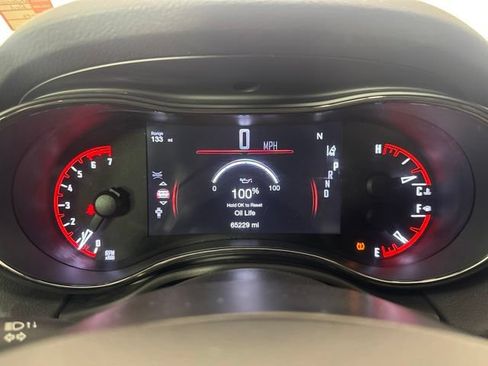 Used 2018 Dodge Durango R/T w/ Technology Group AWD/4WD image 19