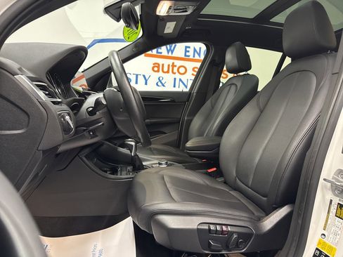 Used 2018 BMW X1 xDrive28i w/ Convenience Package image 9