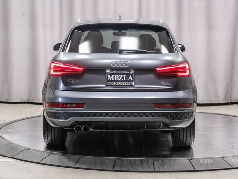 Used 2018 Audi Q3 2.0T Premium Plus w/ Premium Plus Package image 3