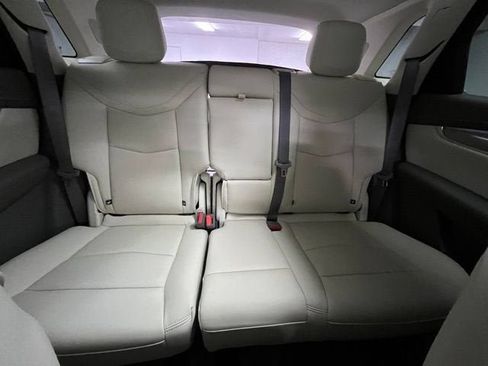 Used 2025 Cadillac XT5 Premium Luxury w/ Technology Package AWD/4WD image 19