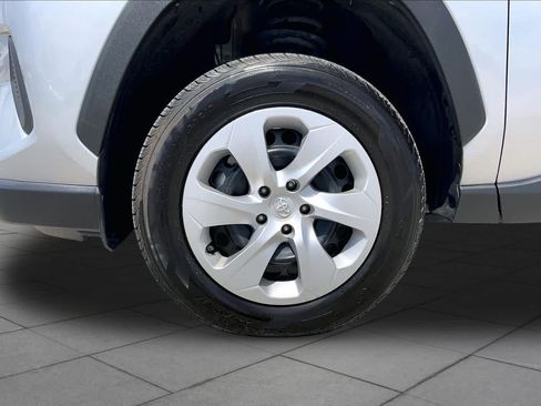 Used 2025 Toyota RAV4 LE FWD image 11