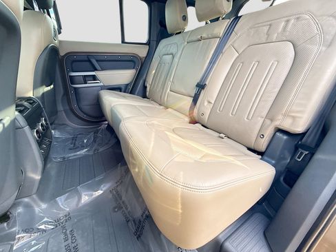 Used 2022 Land Rover Defender 110 XS Edition image 21