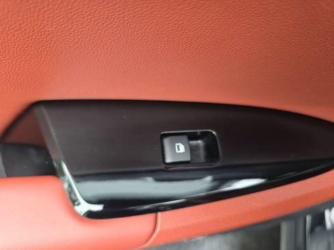 Used 2023 Kia Sportage SX FWD image 30