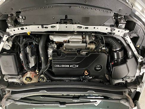 Used 2017 Chevrolet Cruze LS image 15