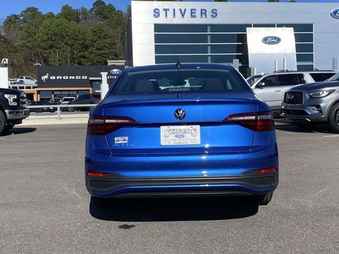 Used 2024 Volkswagen Jetta S image 5