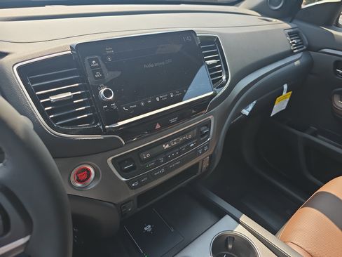 New 2026 Honda Ridgeline RTL image 19