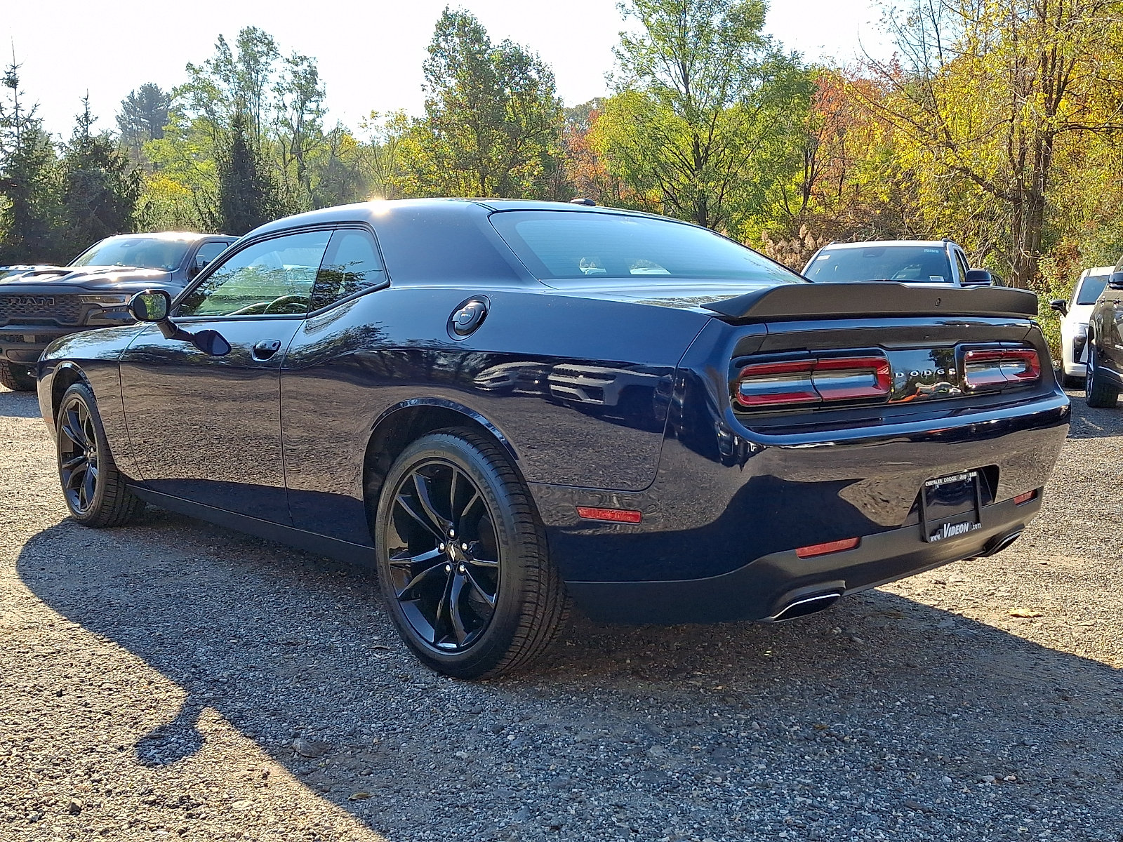 Used 2017 Dodge Challenger SXT w/ Blacktop Package RWD image 4