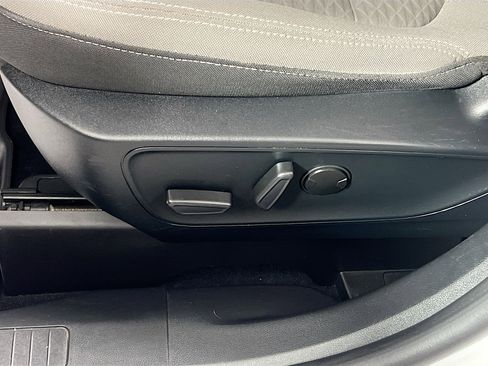 Used 2022 Ford Escape SE w/ Convenience Package image 15