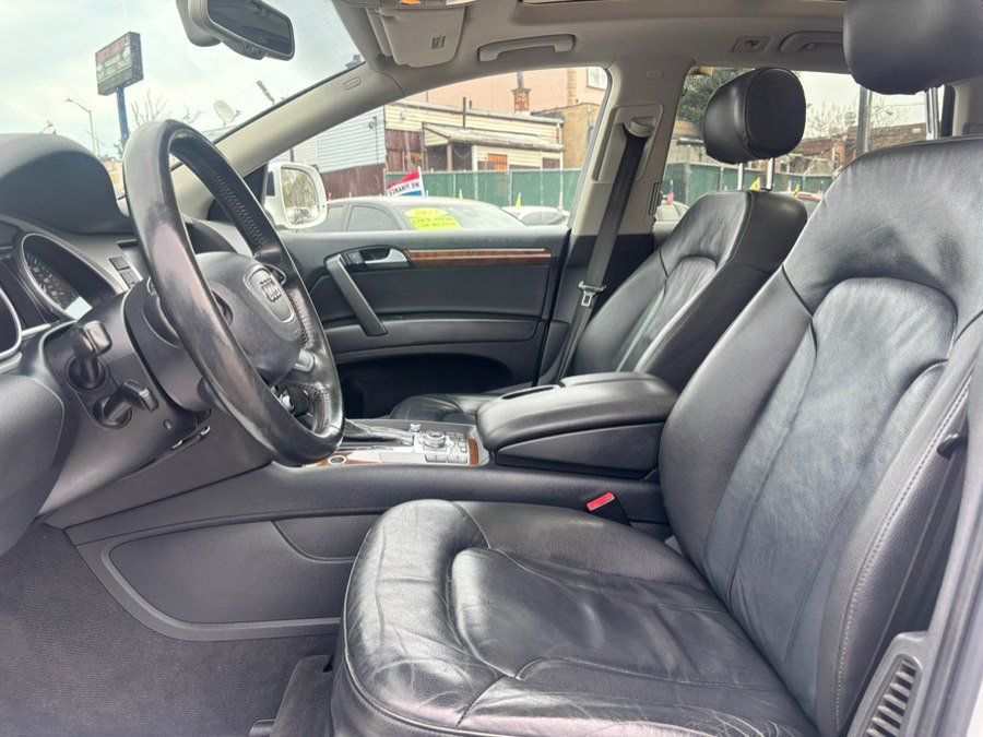 Used 2015 Audi Q7 3.0T Premium w/ Technology Package AWD/4WD image 18