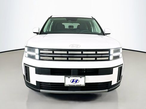 New 2026 Hyundai Santa Fe SE image 2