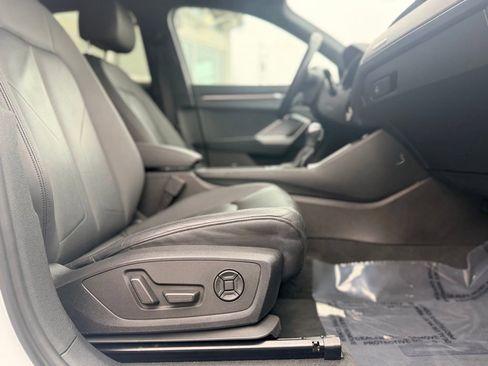 Used 2020 Audi Q3 2.0T Premium Plus image 21