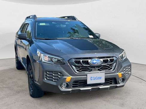 Used 2024 Subaru Outback Wilderness AWD/4WD image 3
