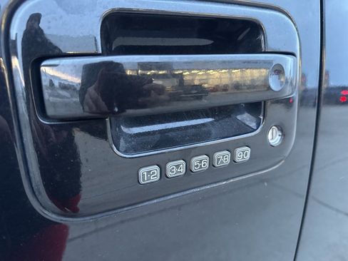 Used 2013 Ford F150 FX4 image 22