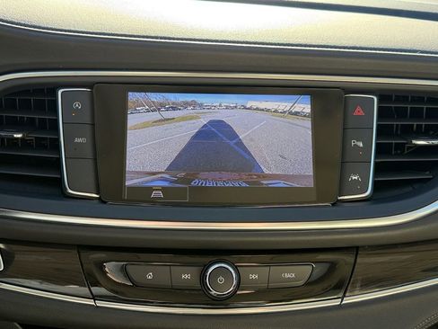 Used 2023 Buick Enclave Essence w/ Experience Buick Package image 20