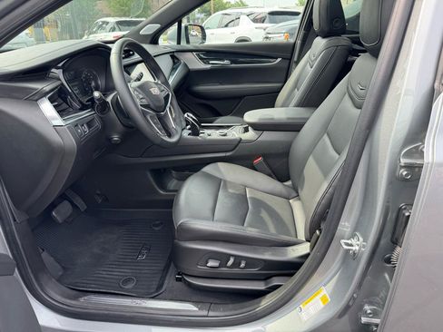 Used 2025 Cadillac XT5 Premium Luxury w/ LPO, Floor Liner Package AWD/4WD image 12