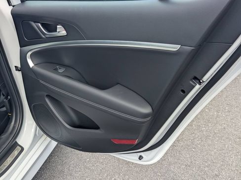 Used 2026 Genesis G70 2.5T AWD/4WD image 15