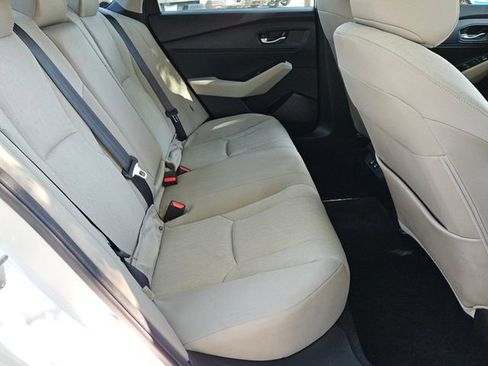Certified 2025 Honda Accord LX image 14