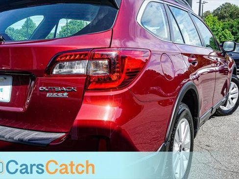 Used 2017 Subaru Outback 2.5i AWD/4WD image 7