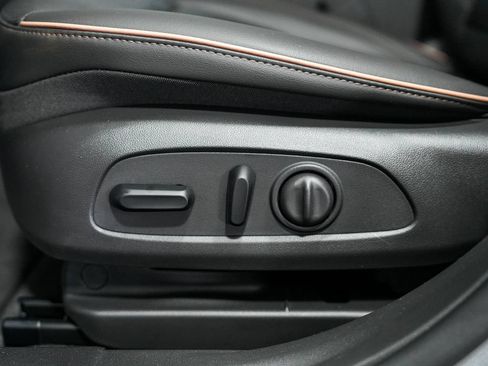 Used 2024 Buick Envista Avenir FWD image 31